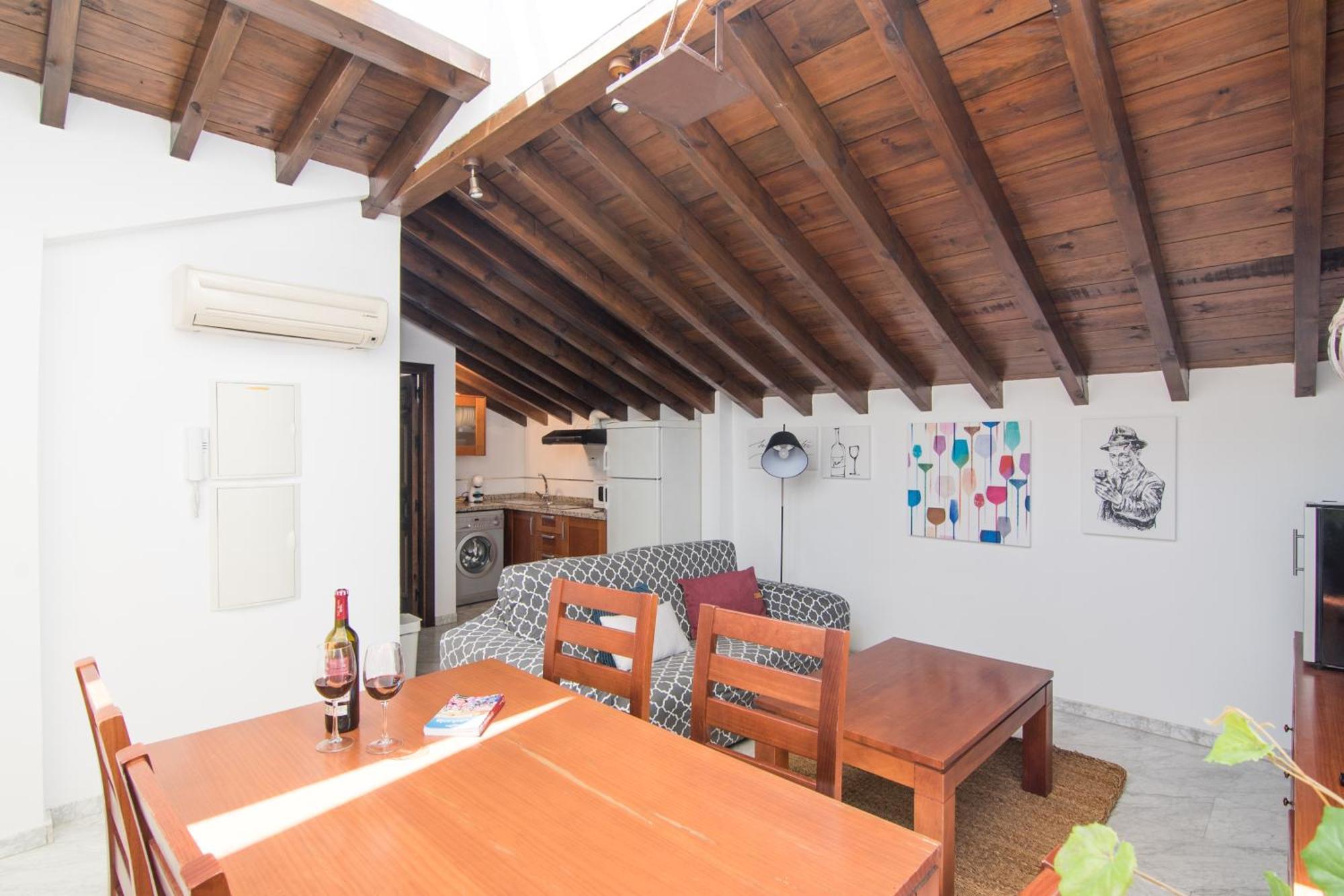 Tuguest Atico Gracia Apartment Гранада Екстериор снимка